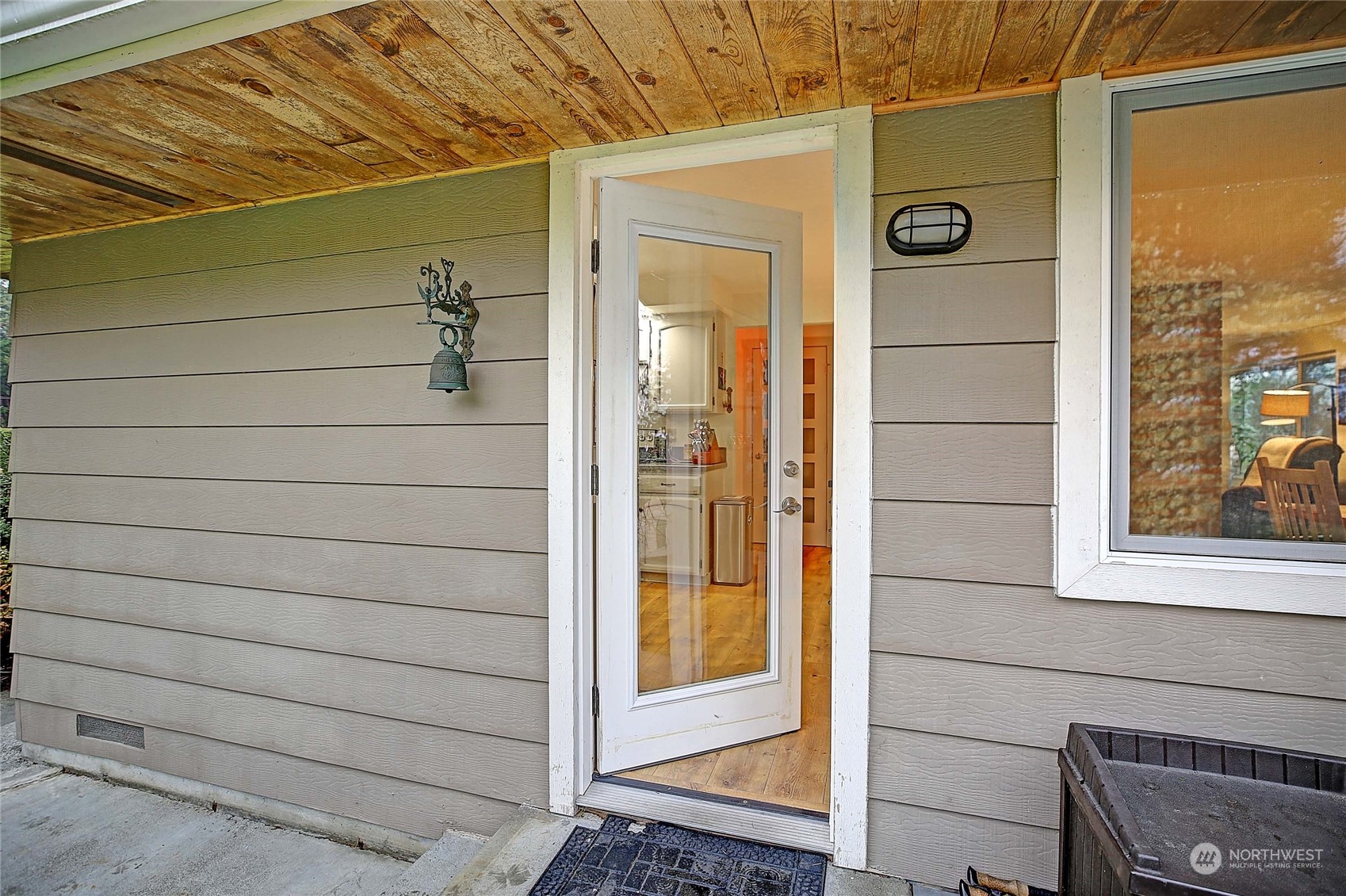 642 Moe Road Camano Island, WA 98282 - Photo 19 of 40 Gallery Image 19