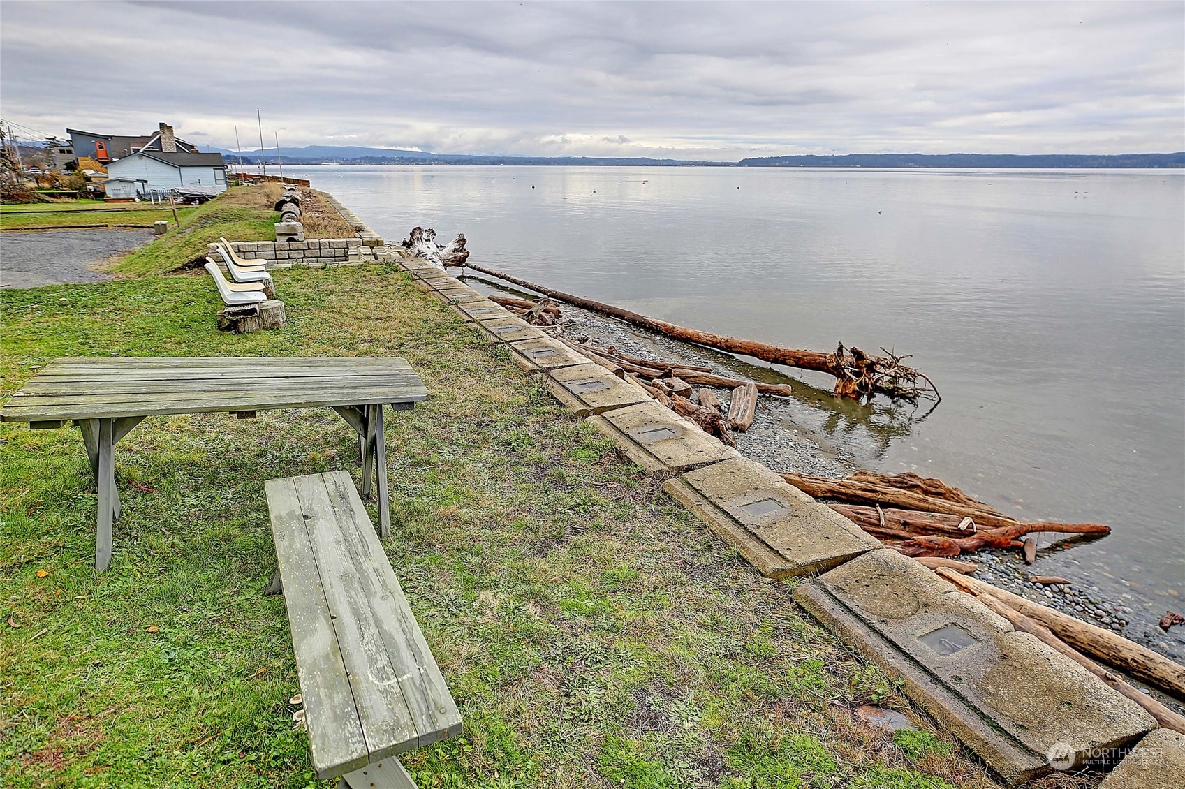 642 Moe Road Camano Island, WA 98282 - Photo 8 of 40 Gallery Image 8