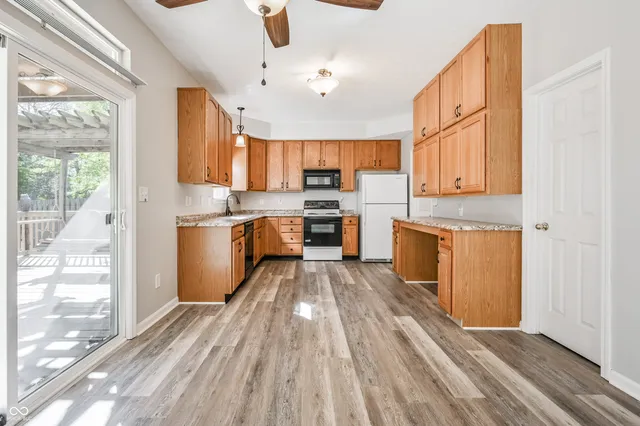 $330,000 | 1581 Dale Court, Greenfield, IN 46140