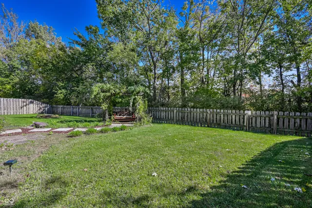 $330,000 | 1581 Dale Court, Greenfield, IN 46140