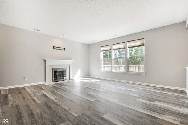 $330,000 | 1581 Dale Court, Greenfield, IN 46140