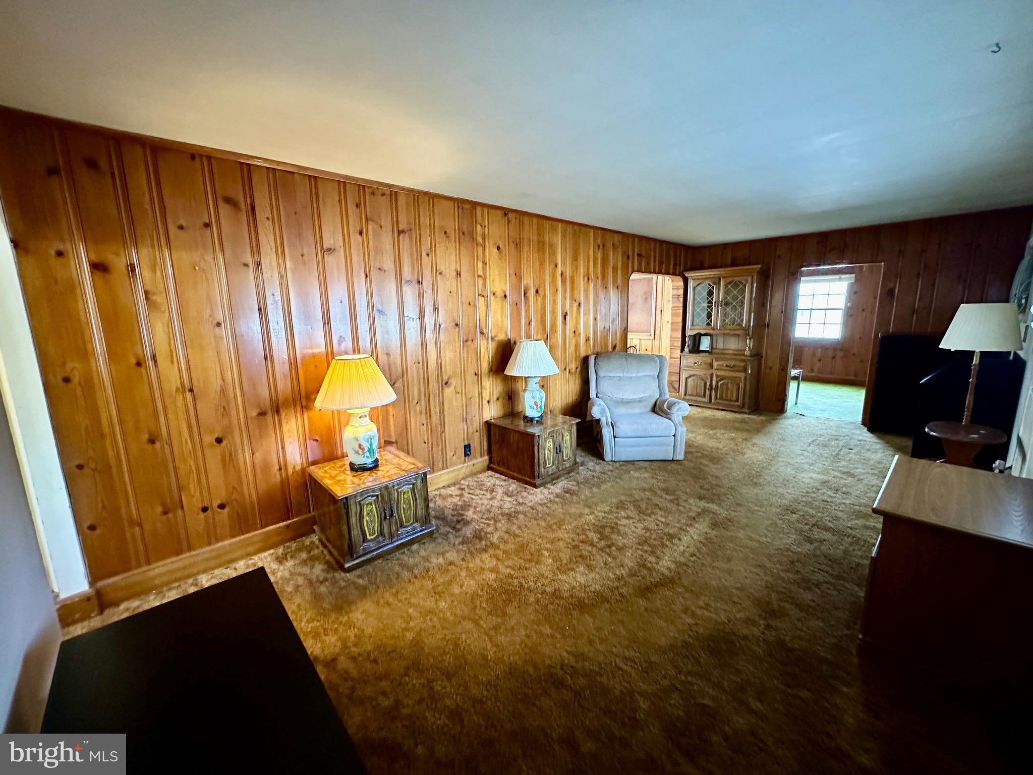 68 Saxton Road Dover, DE 19901 - Photo 10 of 28 LIVING ROOM