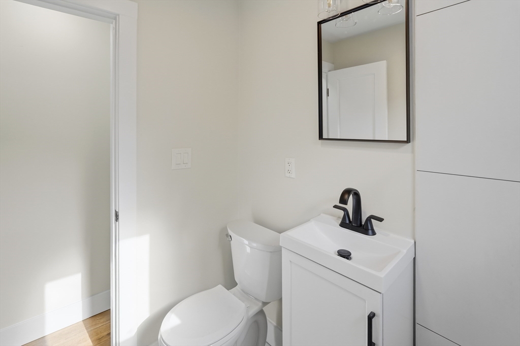 25 Johnson Street Worcester, MA 01604 - Photo 6 of 13