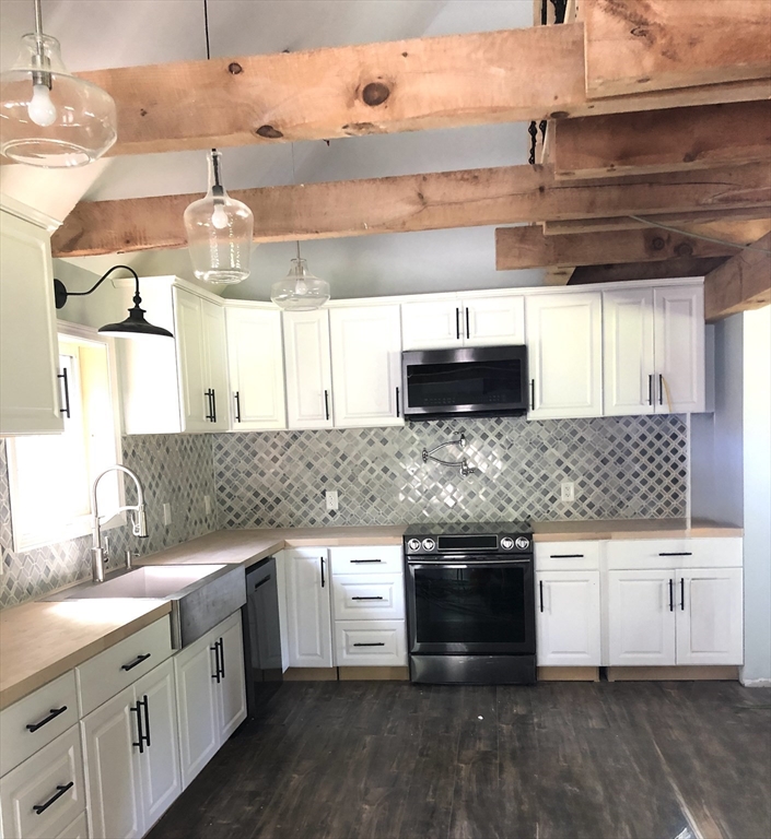 515 Keys Road West Brookfield, MA 01585 - Photo 2 of 8