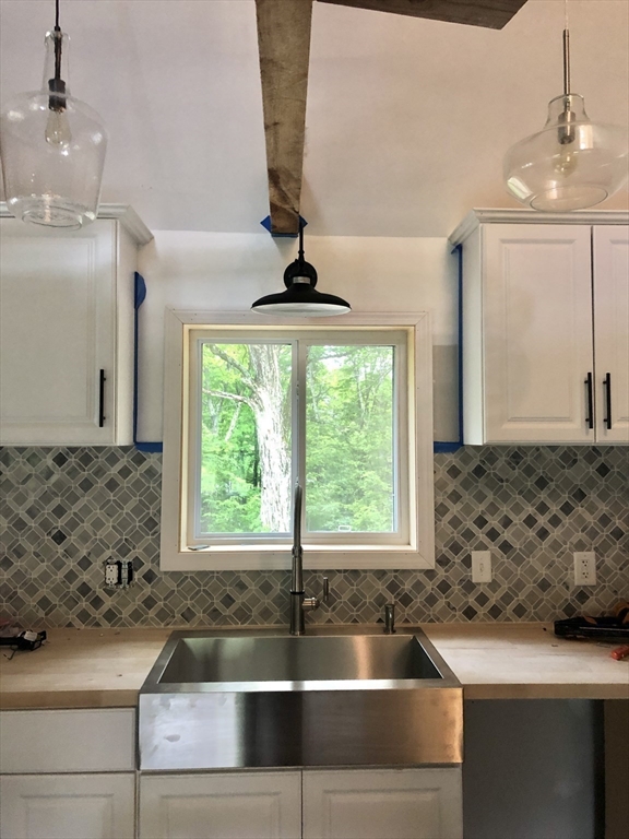 515 Keys Road West Brookfield, MA 01585 - Photo 3 of 8