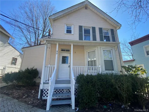 $2,395 | 95 Highway 59, Unit 2, Nyack, NY 10960