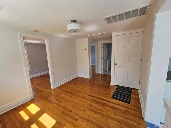 $2,395 | 95 Highway 59, Unit 2, Nyack, NY 10960