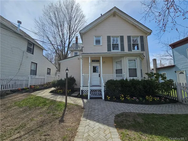 $2,395 | 95 Highway 59, Unit 2, Nyack, NY 10960