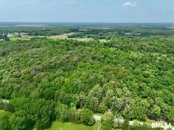 $39,970 | 2 Battleford Road, Stonefort, IL 62987