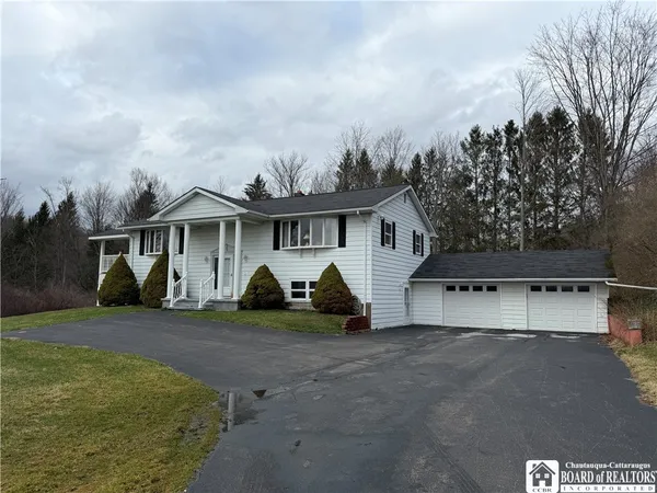 $229,900 | 2279 Valley View Drive, Allegany, NY 14706