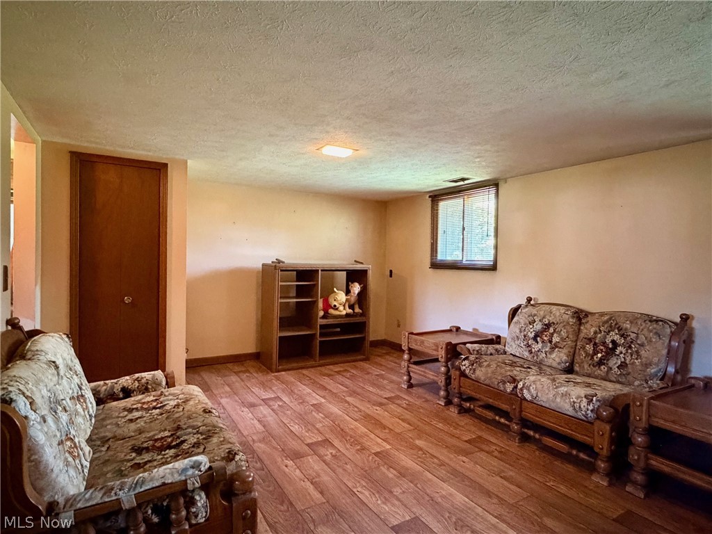 7499 Harding Street Mentor, OH 44060 - Photo 28 of 32
