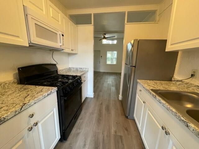 4365 Osceola Road Titusville, FL 32780 - Photo 3 of 15 Kitchenview