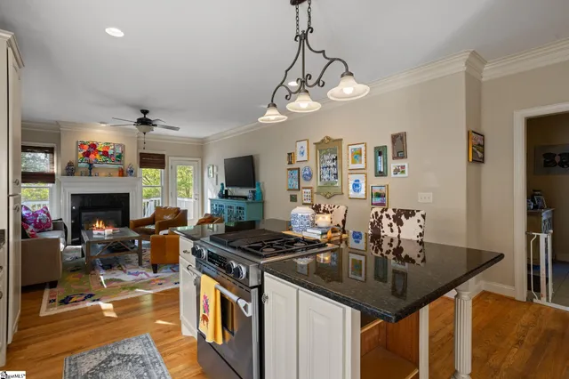 $685,000 | 21 Kershaw Court, Greenville, SC 29607