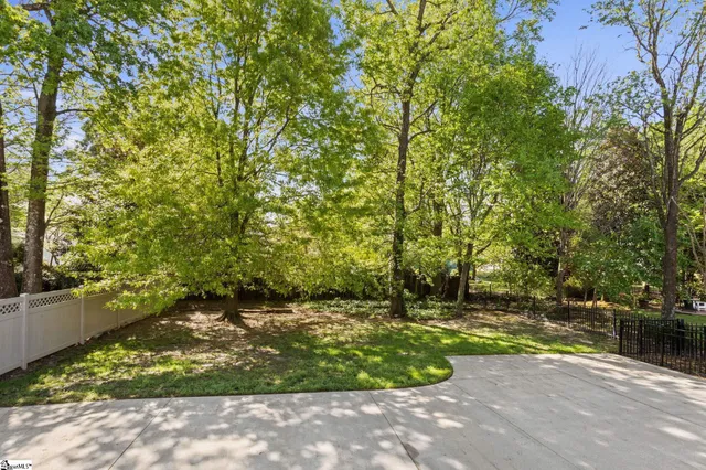 $685,000 | 21 Kershaw Court, Greenville, SC 29607