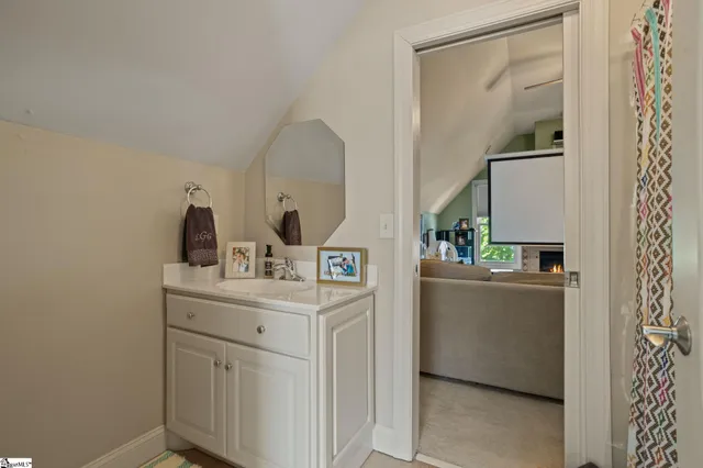 $685,000 | 21 Kershaw Court, Greenville, SC 29607