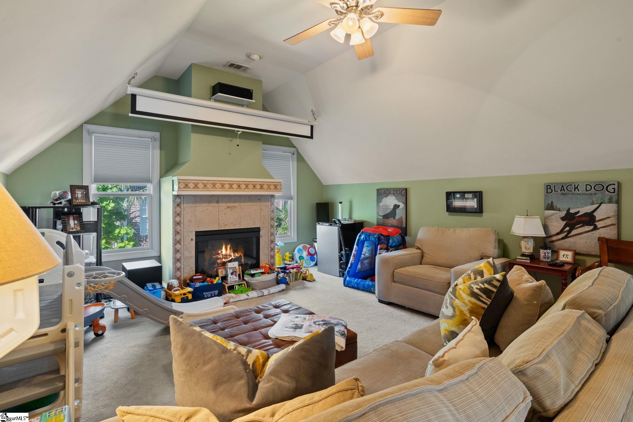 21 Kershaw Court Greenville, SC 29607 - Photo 37 of 48