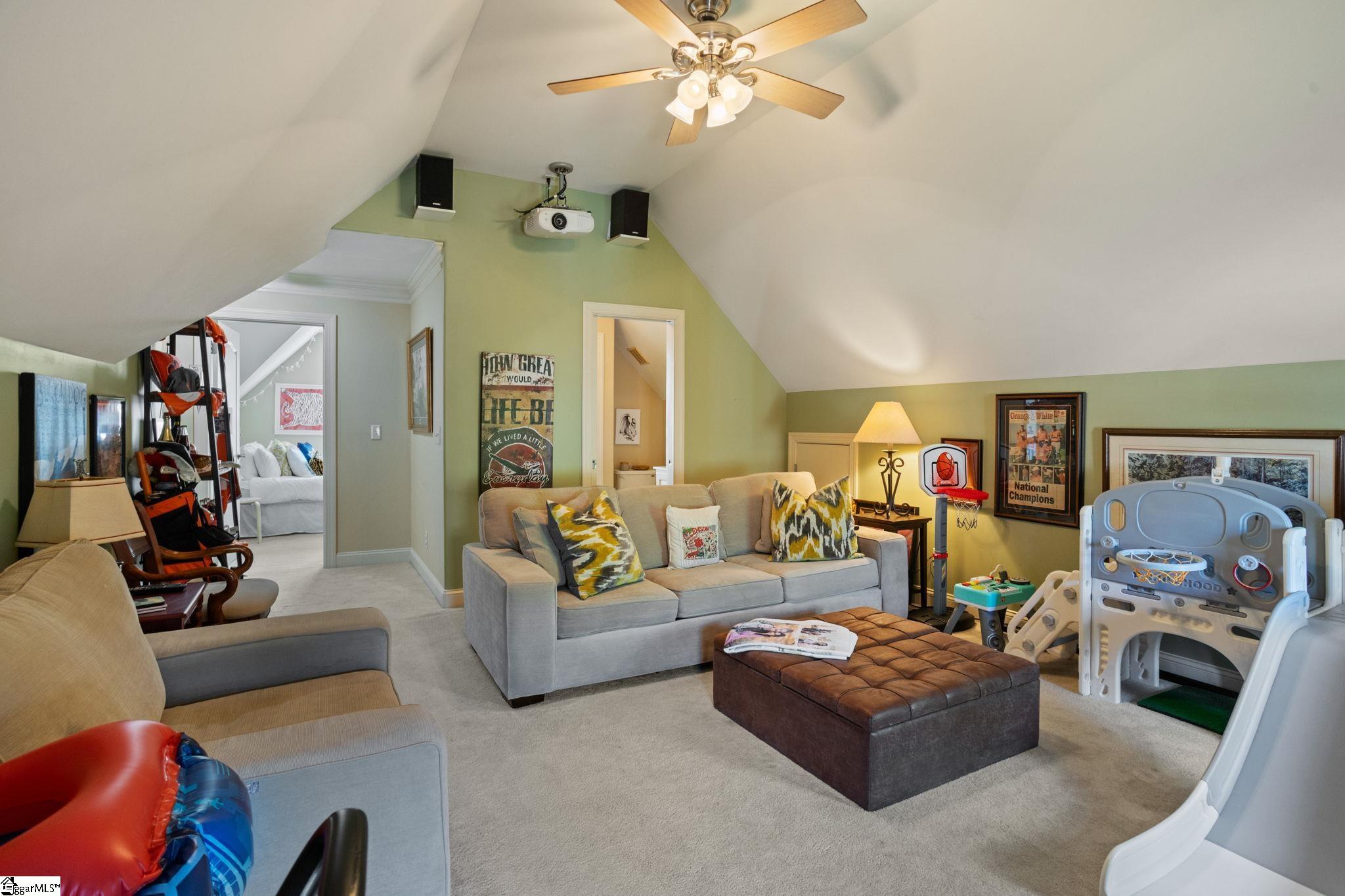 21 Kershaw Court Greenville, SC 29607 - Photo 38 of 48