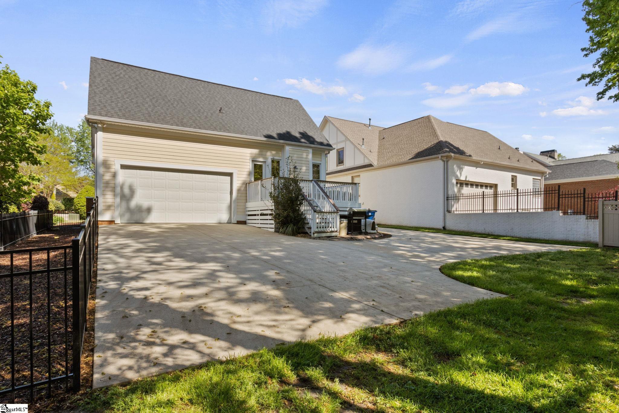 21 Kershaw Court Greenville, SC 29607 - Photo 47 of 48