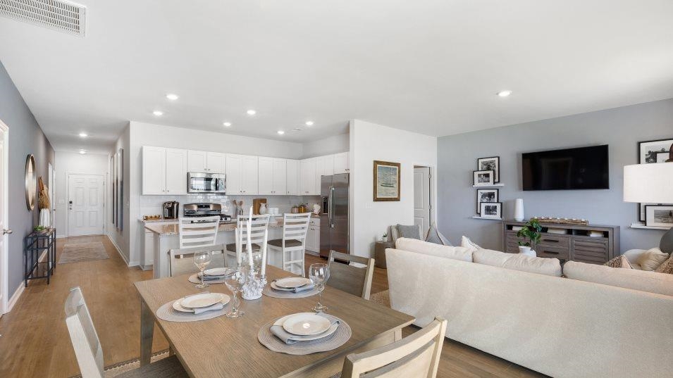 725 Locomotive Place Loris, SC 29569 - Photo 4 of 15