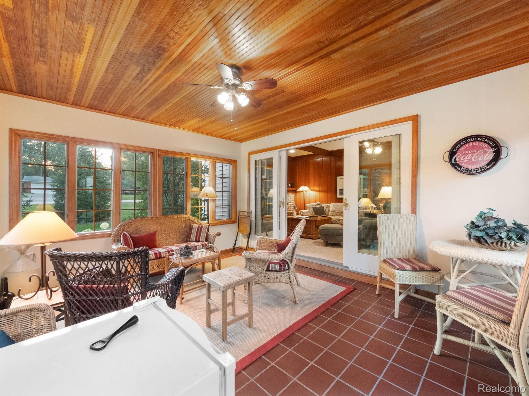 504 Campus Road Rochester, MI 48309 - Photo 15 of 25 35-web-or-mls-P1911793.jpg