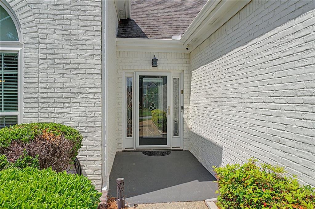 4045 Cherry Ridge Walk Suwanee, GA 30024 - Photo 4 of 45