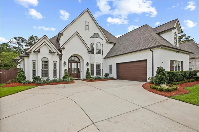 $959,500 | 235 Morningside Drive, Mandeville, LA 70448