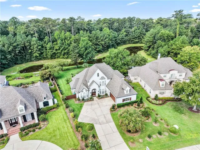 $959,500 | 235 Morningside Drive, Mandeville, LA 70448