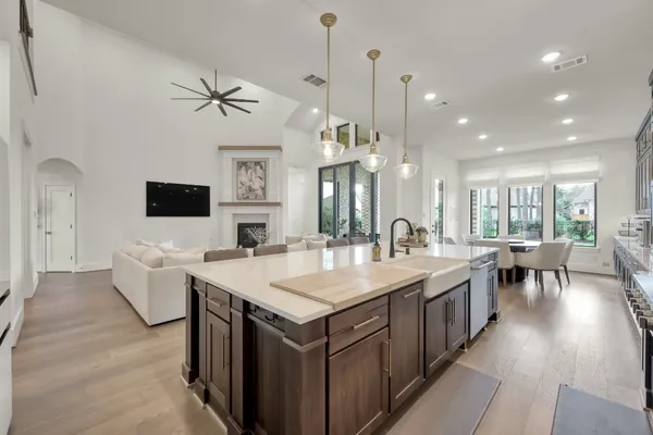 $5,500 | 212 South Empress Green Place, Montgomery, TX 77316