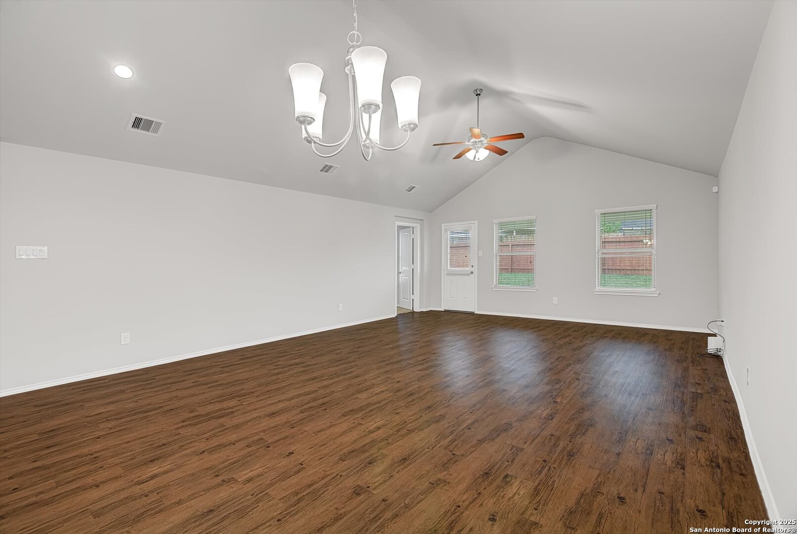 5627 Mesquite Oaks Trail Spring, TX 77389 - Photo 16 of 46