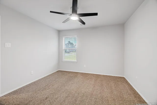 $349,990 | 5627 Mesquite Oaks Trail, Spring, TX 77389