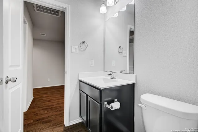 $349,990 | 5627 Mesquite Oaks Trail, Spring, TX 77389