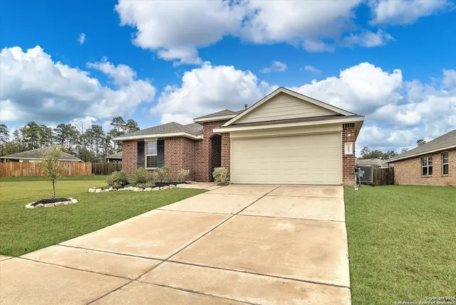 $349,990 | 5627 Mesquite Oaks Trail, Spring, TX 77389
