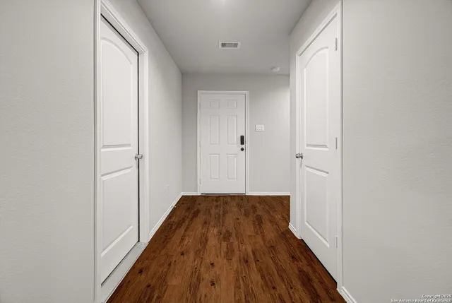 $349,990 | 5627 Mesquite Oaks Trail, Spring, TX 77389