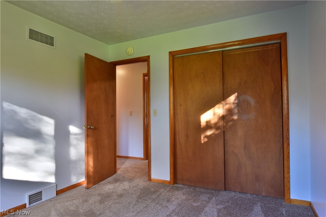935 Ridge Road Vienna, OH 44473 - Photo 20 of 29 Gallery Image 20