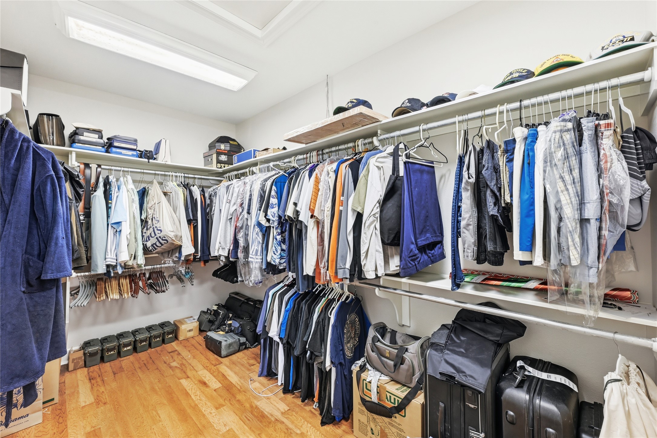 140 Winchester Road Bastrop, TX 78602 - Photo 22 of 36 Primary Walk in closet