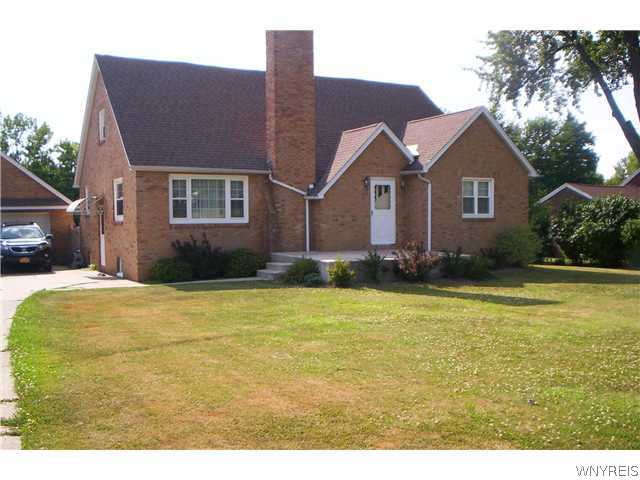 666 Union Road West Seneca, NY 14224 - Photo 1 of 1 Exterior Front