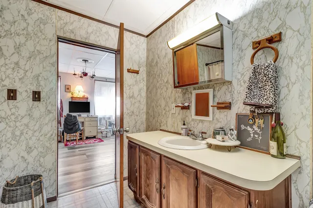 $235,000 | 22 East Washington Street, Rutland, VT 05701