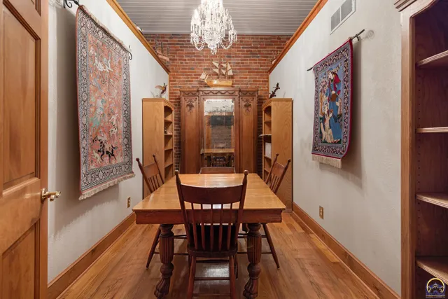 $289,000 | 110 West 5th Street, Holton, KS 66436