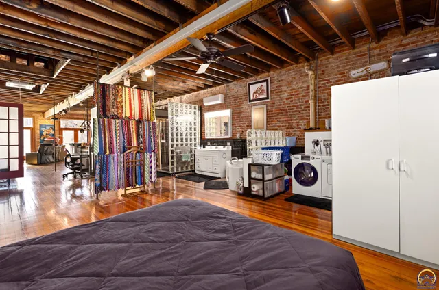 $289,000 | 110 West 5th Street, Holton, KS 66436