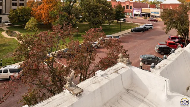 $289,000 | 110 West 5th Street, Holton, KS 66436