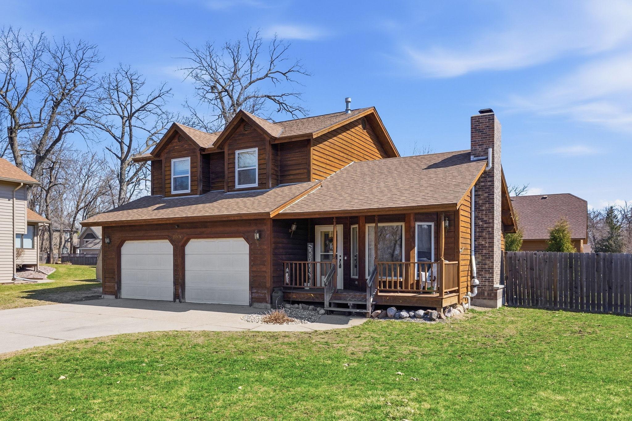 703 Shady Ridge Road Northwest Hutchinson, MN 55350 - Photo 2 of 24