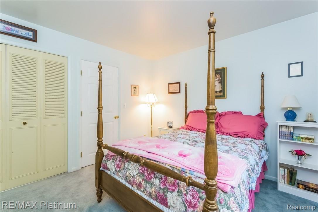 5210 Greenfield Road Brighton, MI 48114 - Photo 17 of 30 023-Bedroom-4687632-medium.jpg