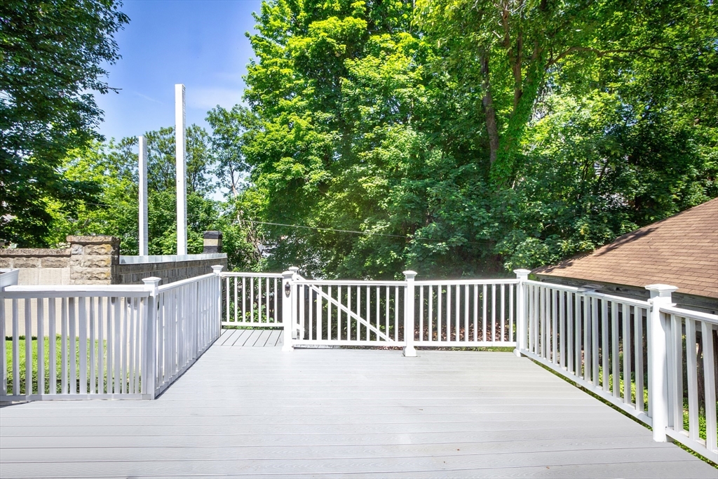 287 Walnut Avenue Boston, MA 02119 - Photo 26 of 31