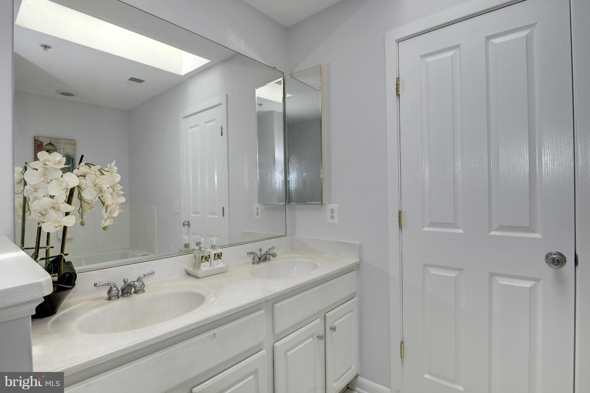 2102 12th Street Northwest Washington, DC 20009 - Photo 11 of 21 Master Bathroom