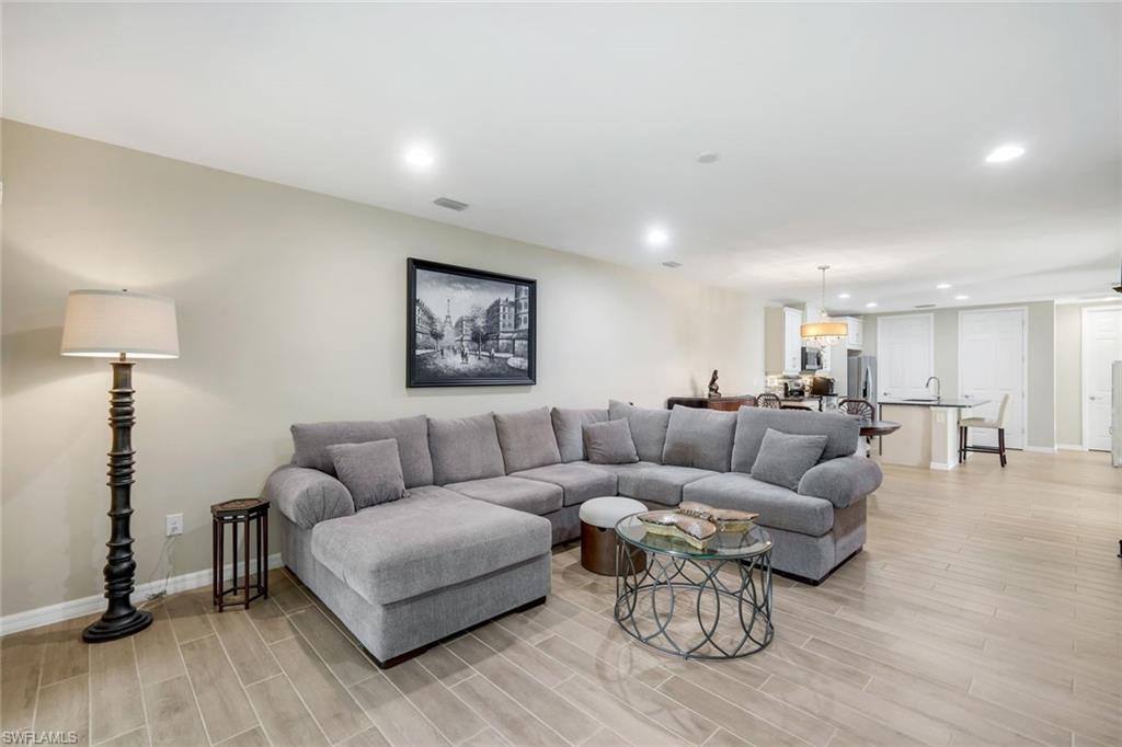 14883 Edgewater Circle Naples, FL 34114 - Photo 3 of 21