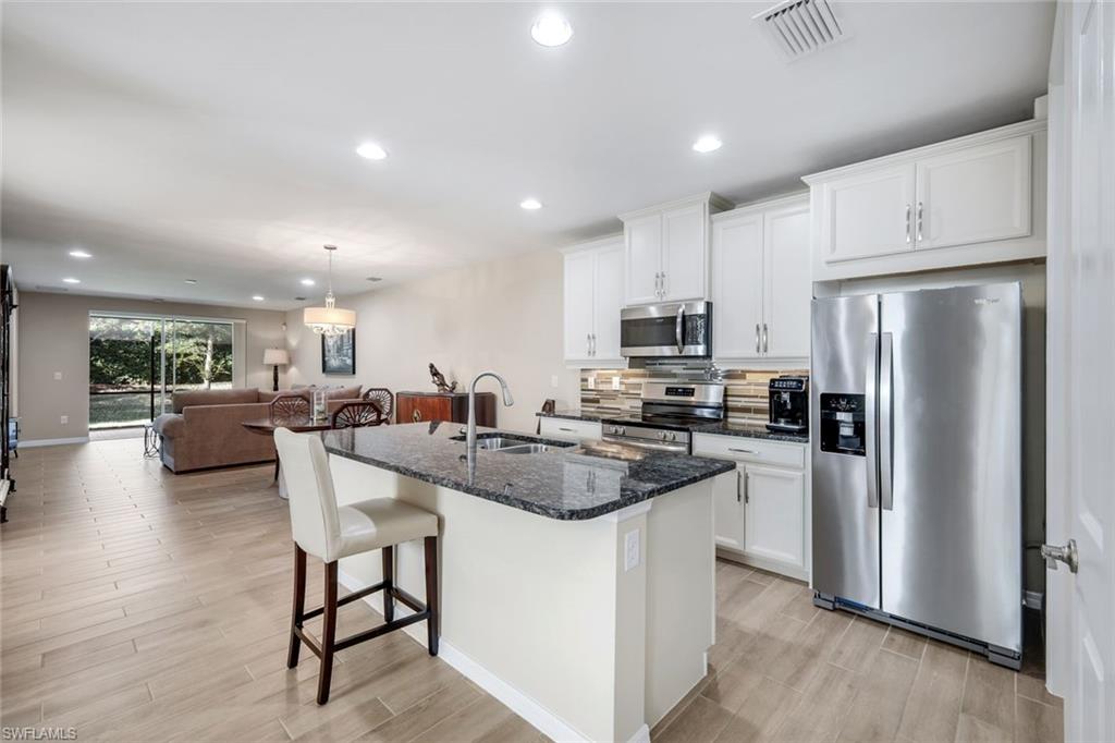 14883 Edgewater Circle Naples, FL 34114 - Photo 6 of 21