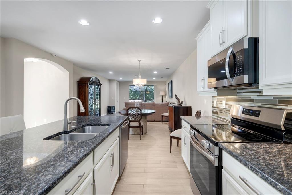 14883 Edgewater Circle Naples, FL 34114 - Photo 7 of 21