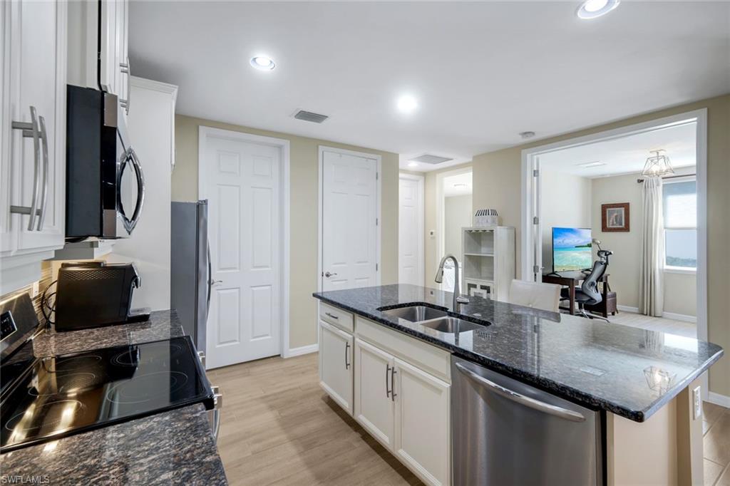 14883 Edgewater Circle Naples, FL 34114 - Photo 8 of 21