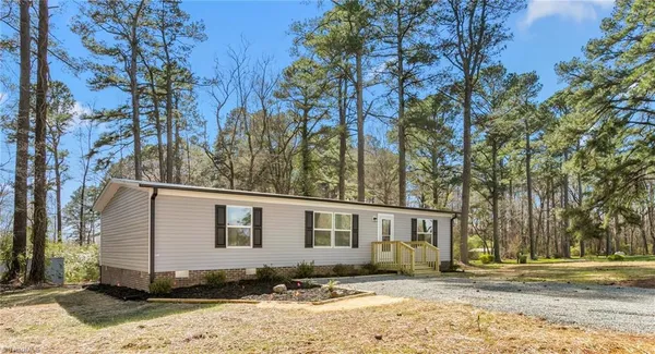 $269,900 | 7761 Old 421 Road, Liberty, NC 27298
