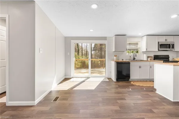 $269,900 | 7761 Old 421 Road, Liberty, NC 27298